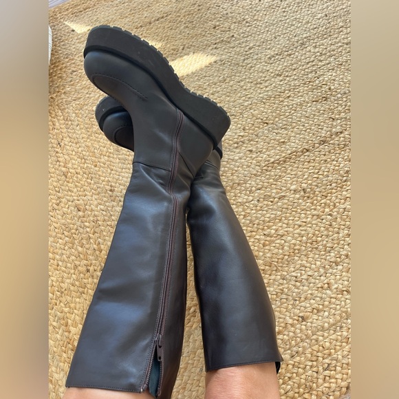 Free People NWT Paloma Barcelo Brown Knee low platform High Boot Best Selker❤️🌈 - Picture 11 of 17